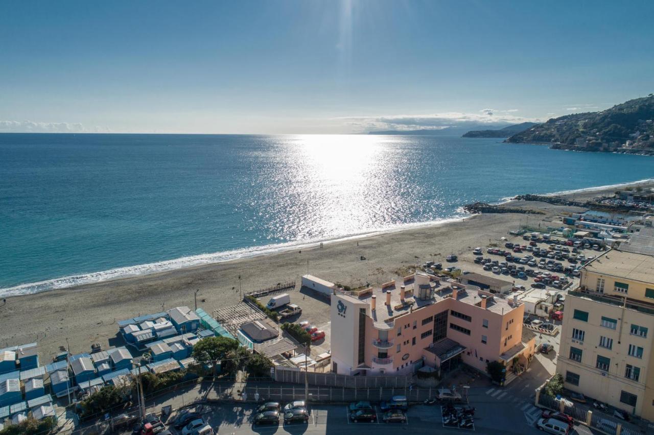 Hotel Sirenella Меле Экстерьер фото