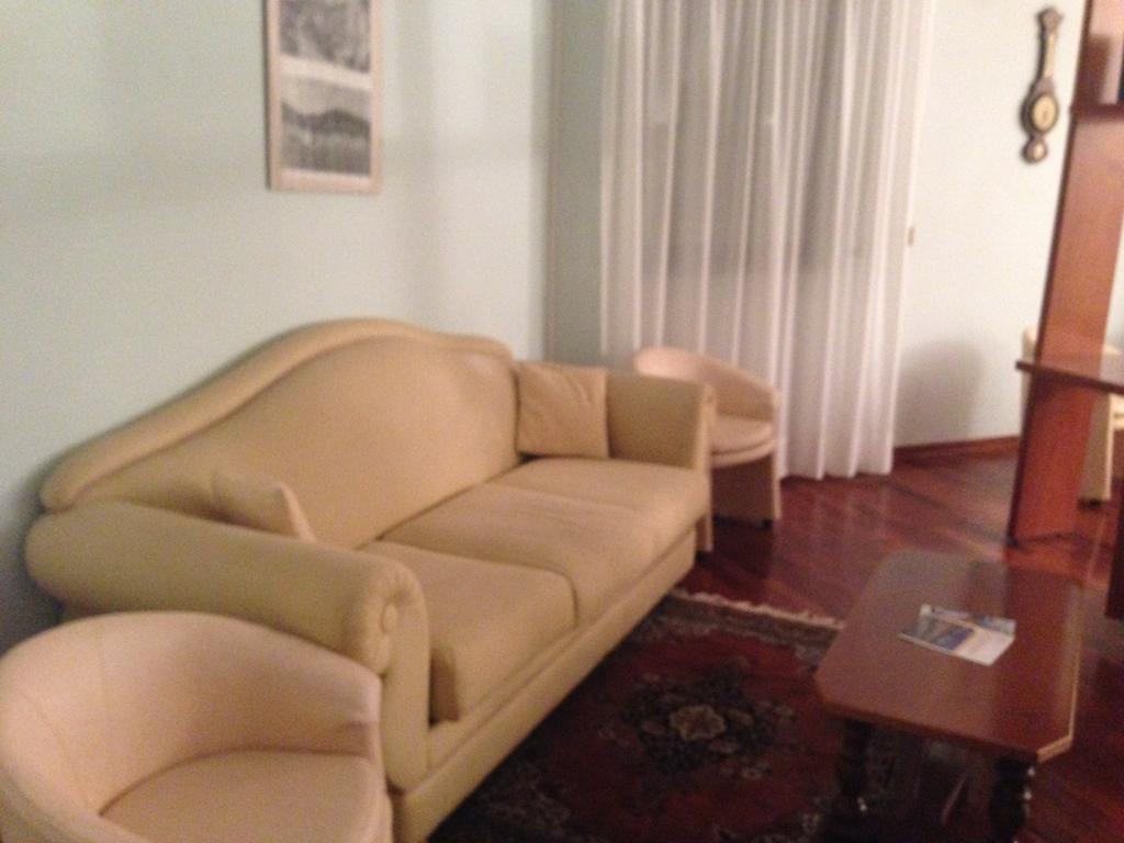 Hotel Sirenella Меле Номер фото
